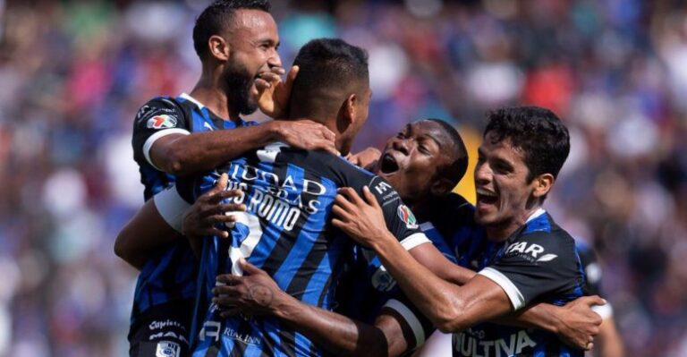 3-Gallos-Blancos-780x405