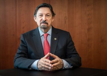 Gana Napoleón Gómez Urrutia recuento sindical