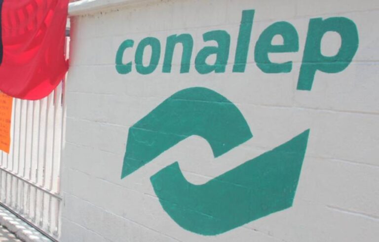 Sindicato del CONALEP reclama pago de seguridad social