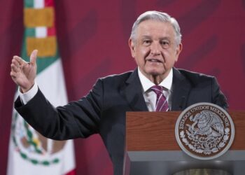 AMLO envía iniciativa para desaparecer el outsourcing