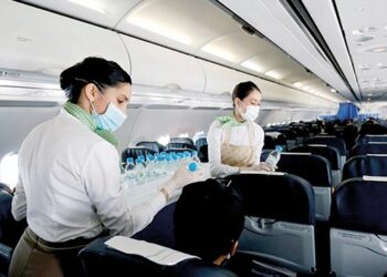 Aeroméxico tiene 90 días más para liquidar a 766 sobrecargos