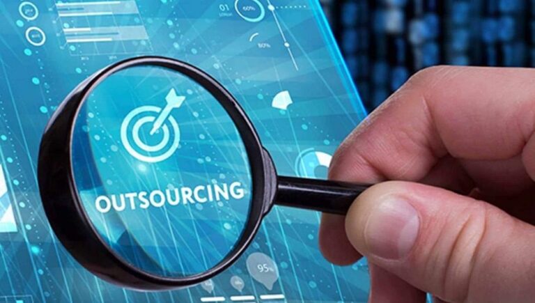 Necesario combatir el outsourcing: CROC