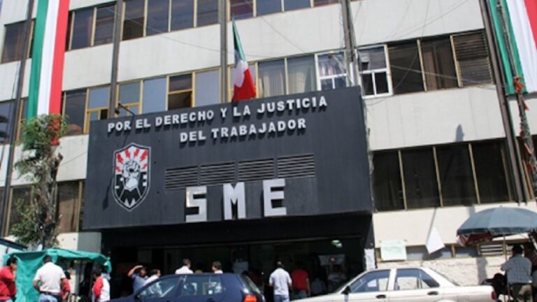 Sindicato de electricistas marcha y exige reinserción laboral