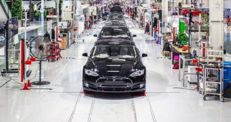 El mayor sindicato alemán se enfrenta a Tesla