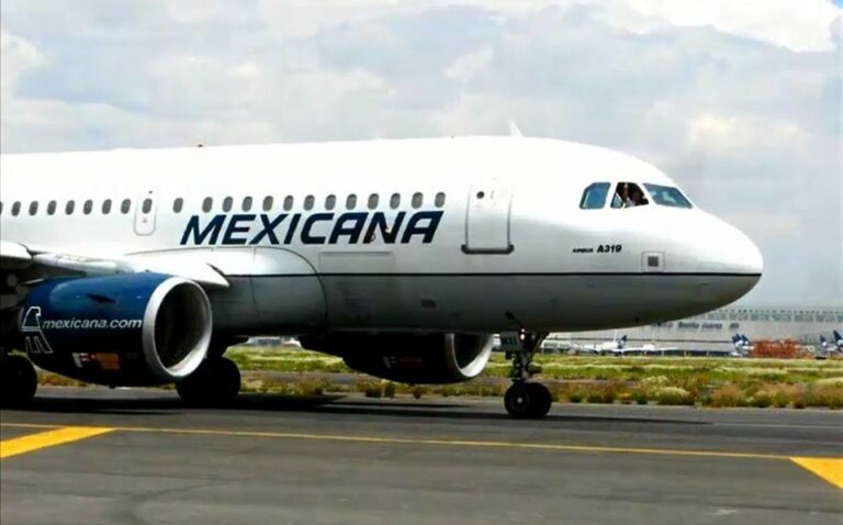 Gobierno de AMLO y sindicato, en pláticas para que Mexicana de Aviación vuelva a operar