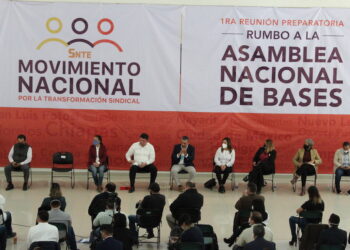 Maestros disidentes del SNTE piden intervención de Segob para renovación de dirigencia sindical