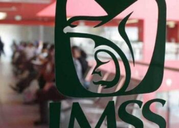 Sindicato del IMSS logra vacaciones y salario doble para personal que posponga sus vacaciones en atención a la pandemia