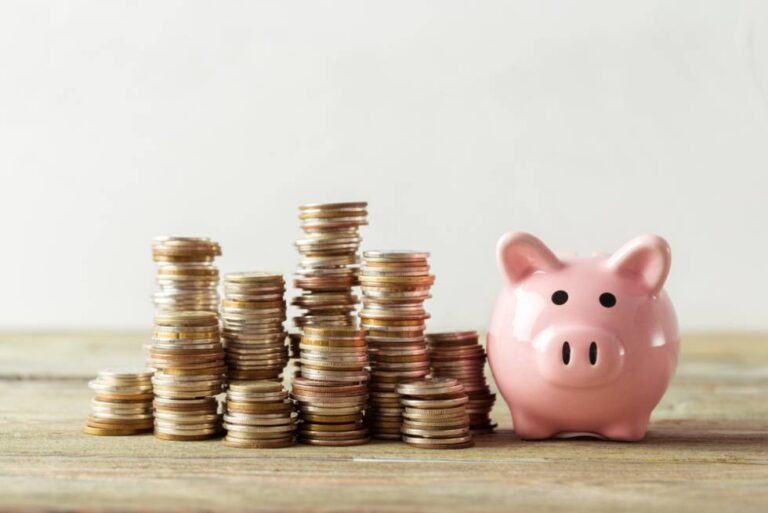 Reino Unido: sindicatos prometen luchar contra las "diluciones" salariales por semana laboral y vacaciones