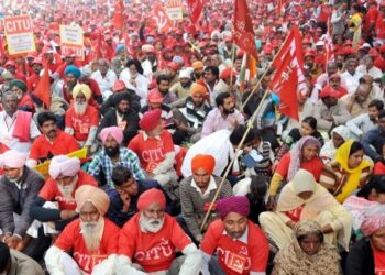 India: sindicatos harán una protesta nacional contra la privatización