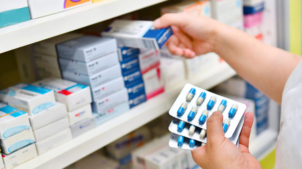 Sindicato del Cobach denuncia desabasto de medicamentos en Isssteson