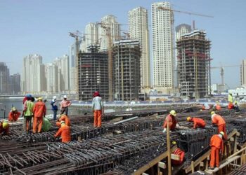 Albañiles y contratistas de la construcción en huelga el 12 de febrero en India
