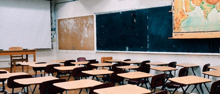 Biden necesita 'hacer frente' a los sindicatos sobre reapertura de escuelas: Bloomberg