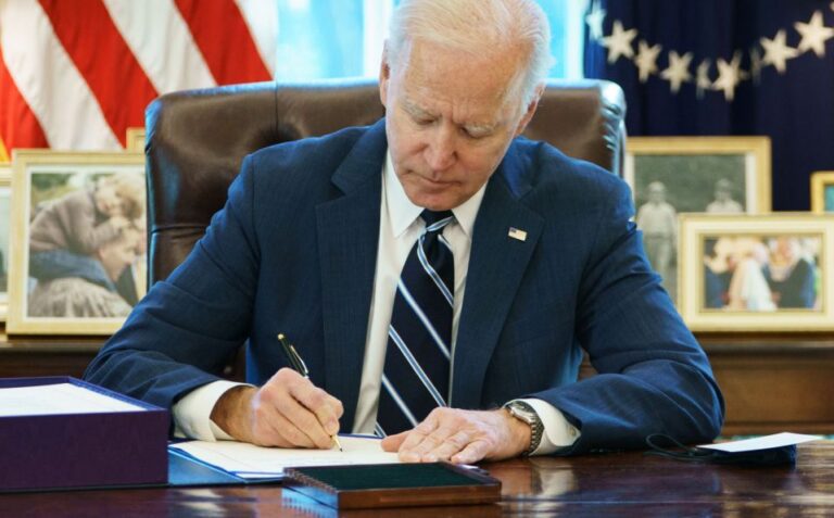 Sindicatos se fortalecen bajo Biden con la aprobación de la Ley PRO
