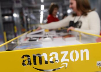 Trabajadores de Amazon votan en contra de formar sindicato