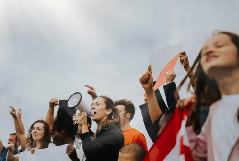 Trabajadores del Issemym denuncian corrupción en la elección sindical y exigen transparencia