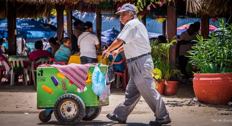 trabajadores sin contratos ni seguridad social en Sonora afectados por informalidad laboral