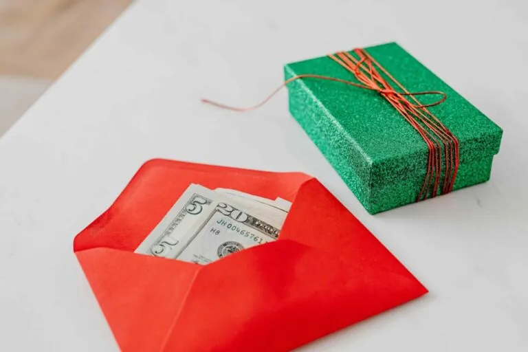 México reducirá impuestos al aguinaldo mayor a 47 mil pesos, beneficiando a trabajadores con mayor ingreso anual.