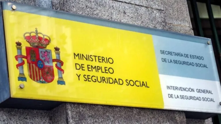 Sindicatos y Seguridad Social en España avanzan hacia un acuerdo sobre cuotas de autónomos y cese de actividad.
