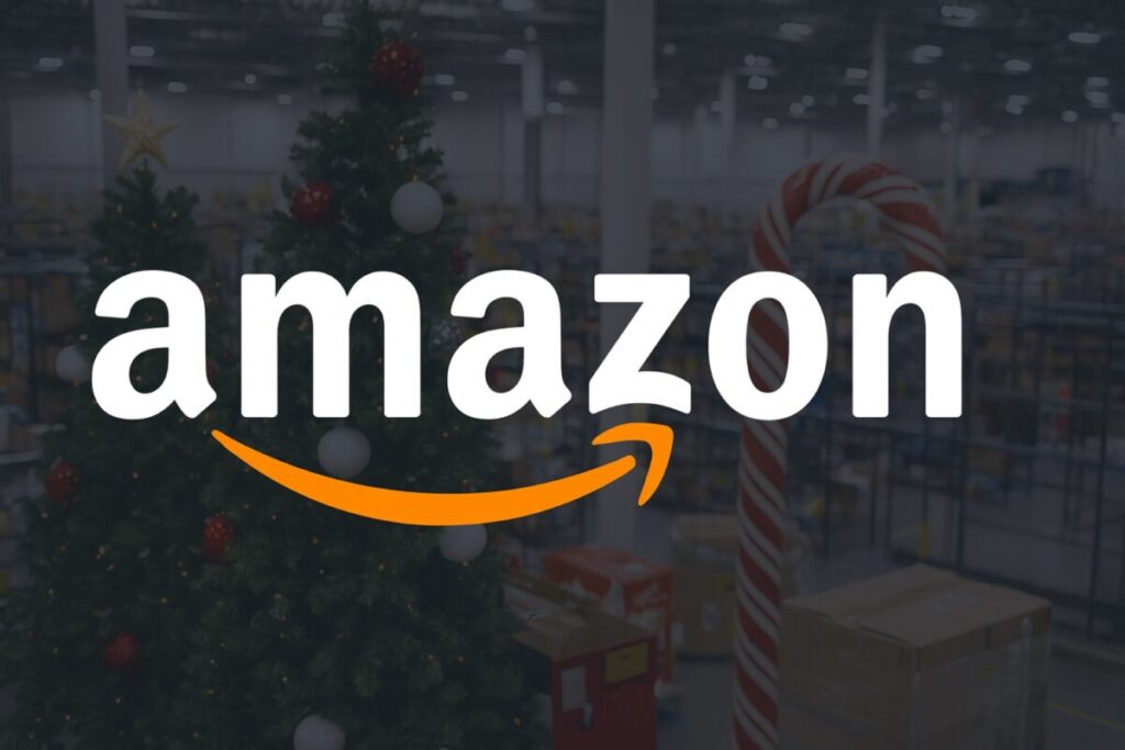 Centro logístico de Amazon en Estados Unidos durante jornada de contratación por temporada navideña