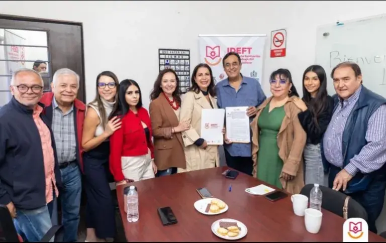 Trabajadores en formación técnica para mejorar seguridad y capacidades laborales en el sector de residuos en Jalisco