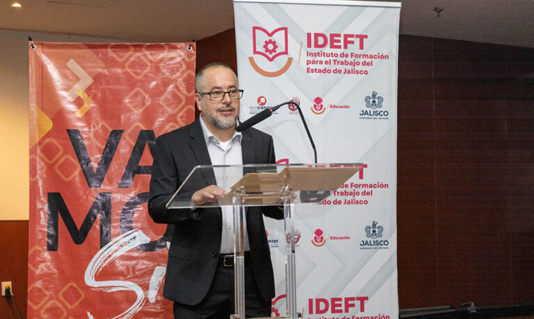 Empresarios y sindicatos impulsan capacitación laboral en México para fortalecer relaciones de trabajo y prevenir conflictos laborales