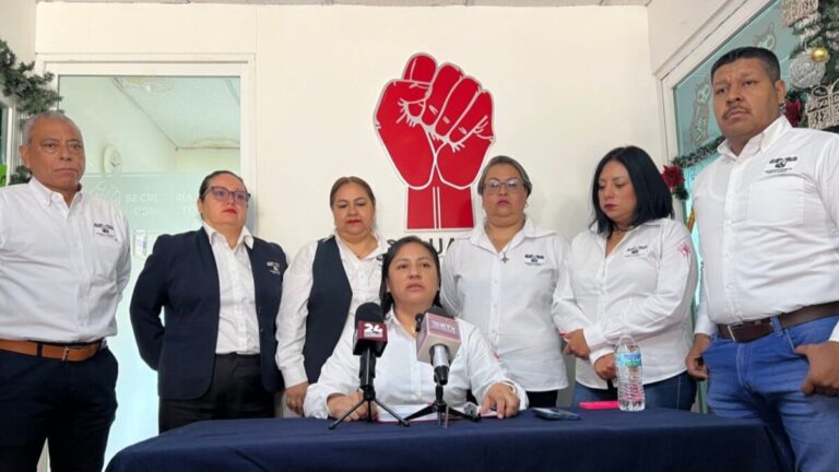 Sindicato de la UAEM protesta por falta de pago de aguinaldo en Morelos