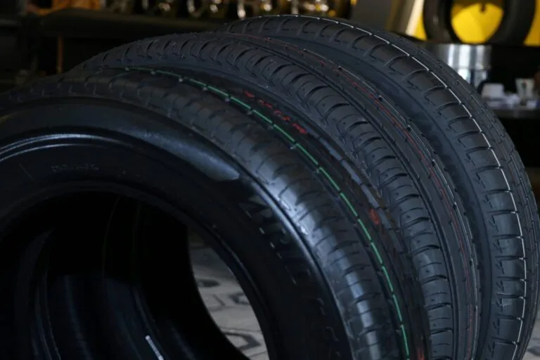 Trabajadores despedidos de Autocom protestan por su reinstalación, respaldados por el fallo del T-MEC en Jalisco