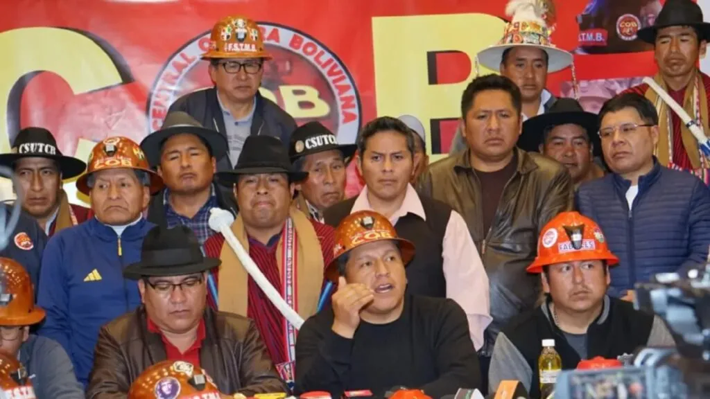 Central Obrera Boliviana lidera paro nacional y bloqueos contra el aumento de combustibles en Bolivia