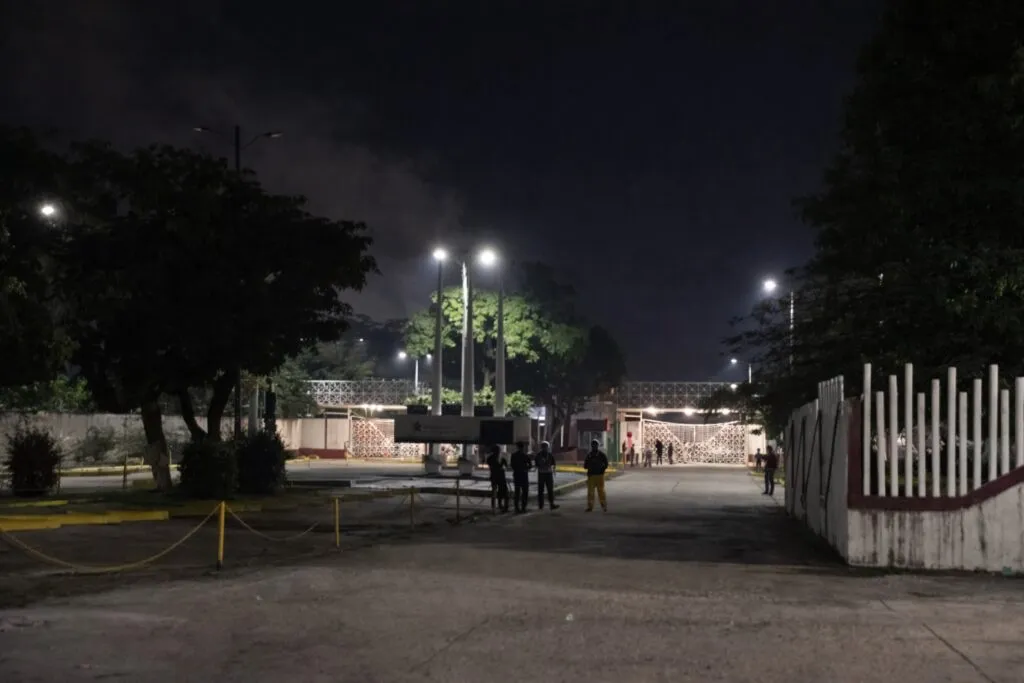 Complejo petroquímico de Cosoleacaque con evacuación por fuga de amoníaco