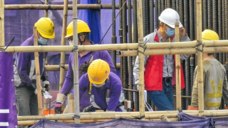 Incertidumbre económica afecta el empleo formal en México ante tensiones comerciales y bajo crecimiento