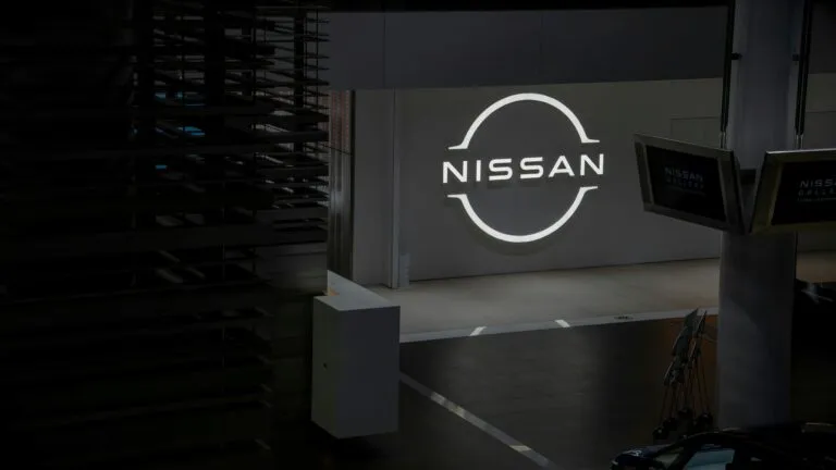 Vista exterior de la planta Nissan Aguascalientes donde se producirá la NP300 con más de 700 nuevos empleos tras cierre de CIVAC Morelos