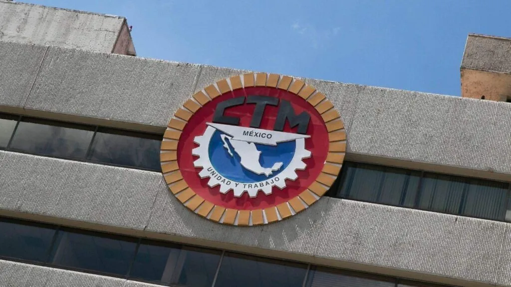 Organizaciones sindicales en México reunidas para definir una agenda común ante el T-MEC