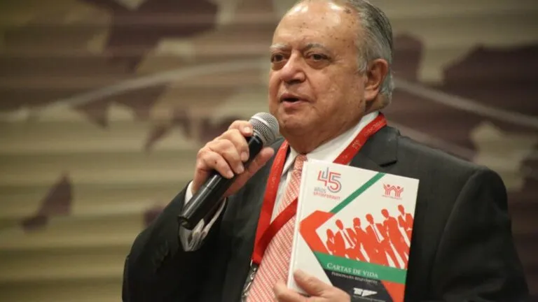 Sindicato del Infonavit rechaza aumento salarial y mantiene huelga por defensa de prestaciones laborales en México