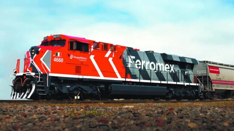 Sindicato Ferrocarrilero celebra 93 aniversario con reconocimiento a trabajadores