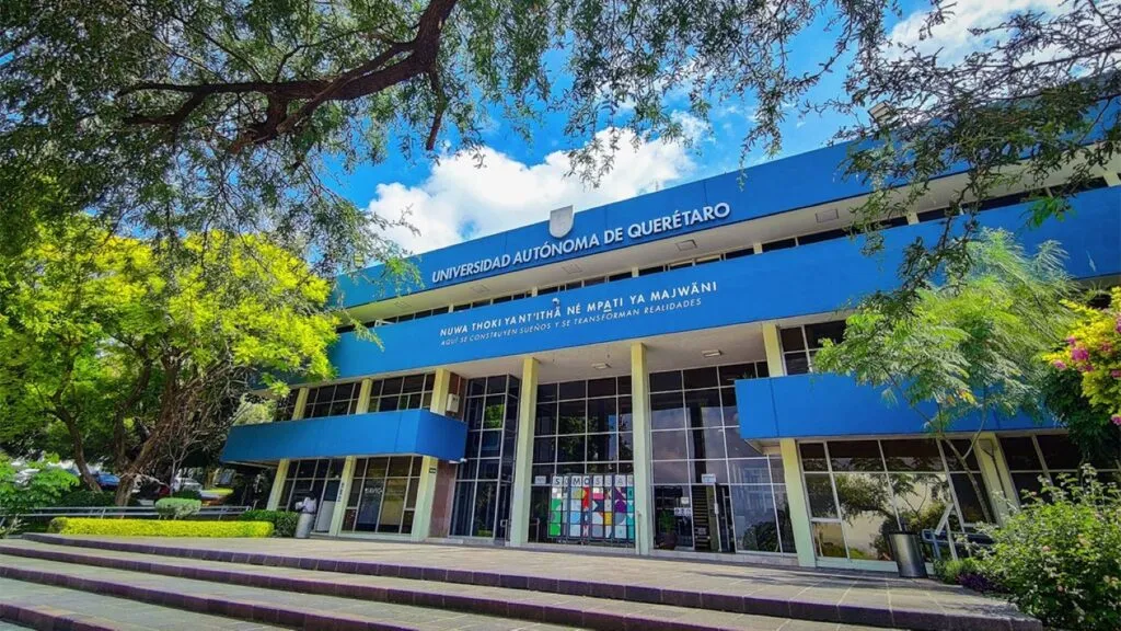 UAQ instala mesas de negociación con sindicatos universitarios en Querétaro