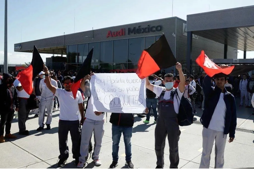Trabajadores en Audi México Puebla en medio de conflicto sindical por denuncias de prácticas ilegales y derechos laborales