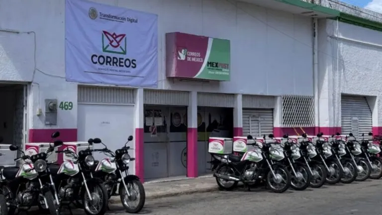 Correos de México en diálogo sindical con trabajadores postales para evitar huelga y mejorar condiciones laborales