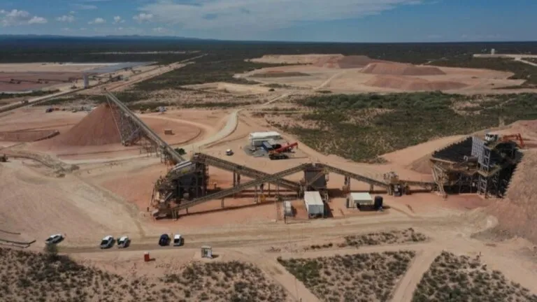 minera canadiense en México vinculada a intimidación contra sindicato en mina de Zacatecas y violaciones laborales