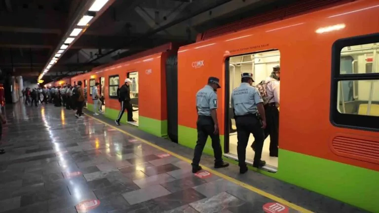sindicato del metro durante discusión sobre ampliación del horario nocturno y mantenimiento del sistema en Ciudad de México
