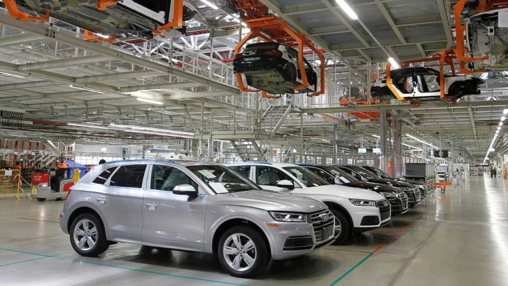 Trabajadores de Audi aprueban acuerdo salarial para evitar una huelga en la planta de Puebla