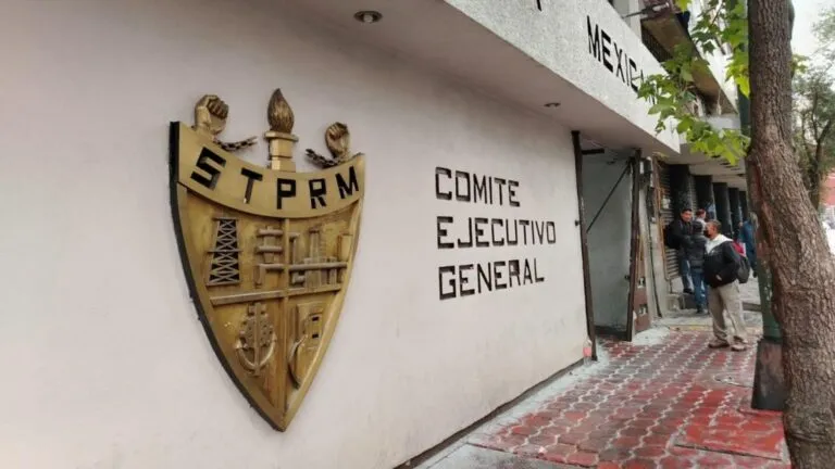 STPRM participa en la negociación de la revisión salarial 2026 con Pemex.
