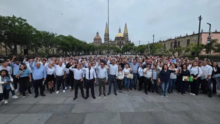 Trabajadores del Congreso de Jalisco exigen pluralidad sindical y condiciones equitativas de representación.