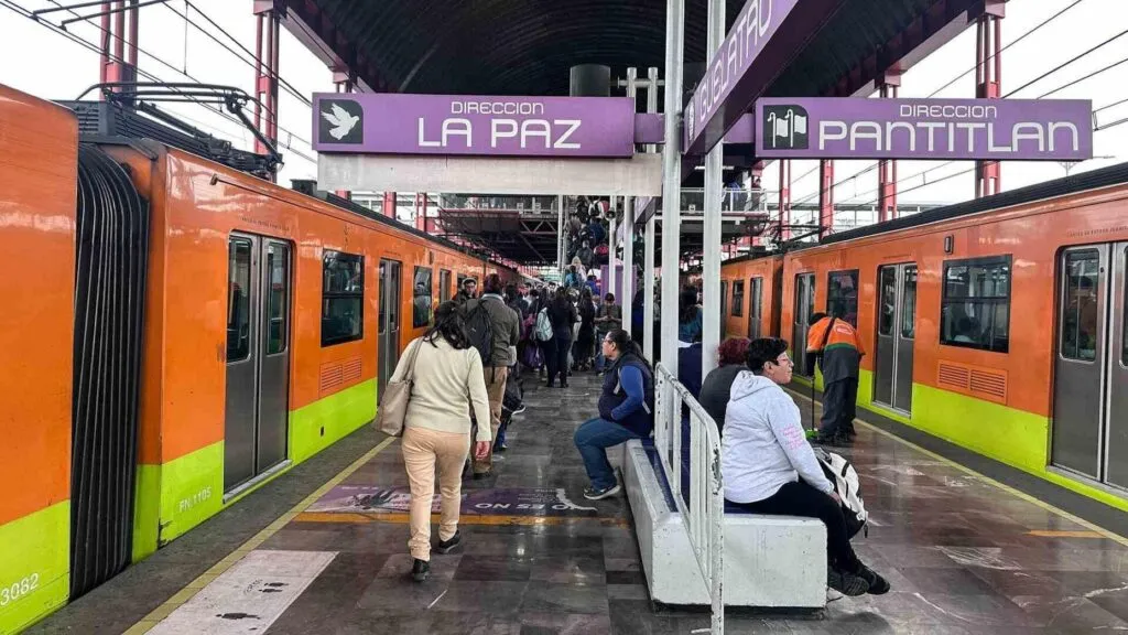 El sindicato del metro solicita recursos para renovar la Línea A ante el deterioro de infraestructura y la falta de trenes.